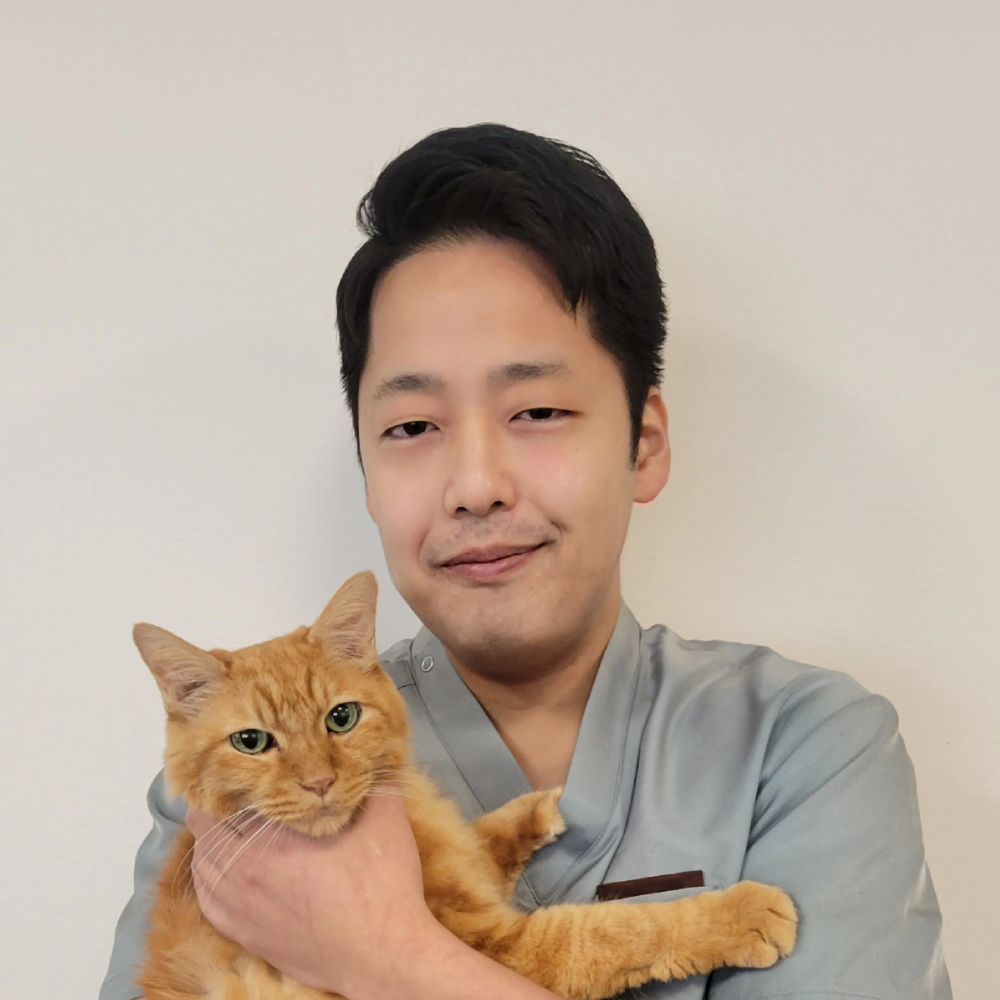獣医師 畠山　泰明